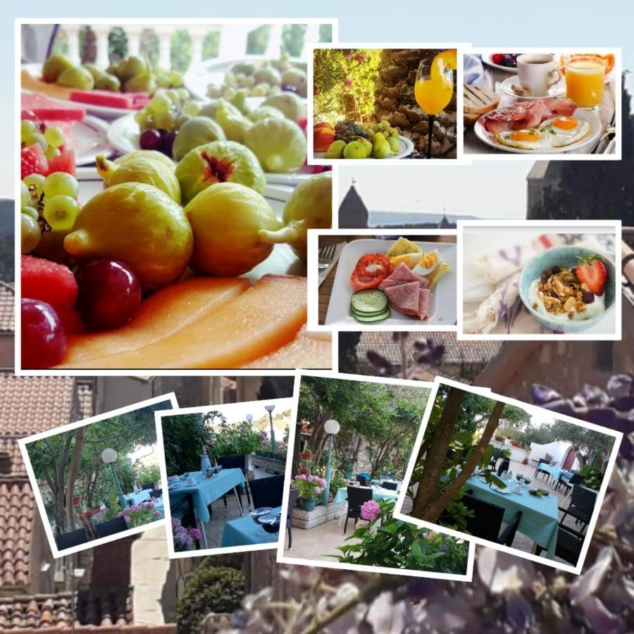Riviera Rooms And Apartments Palit Bagian luar foto
