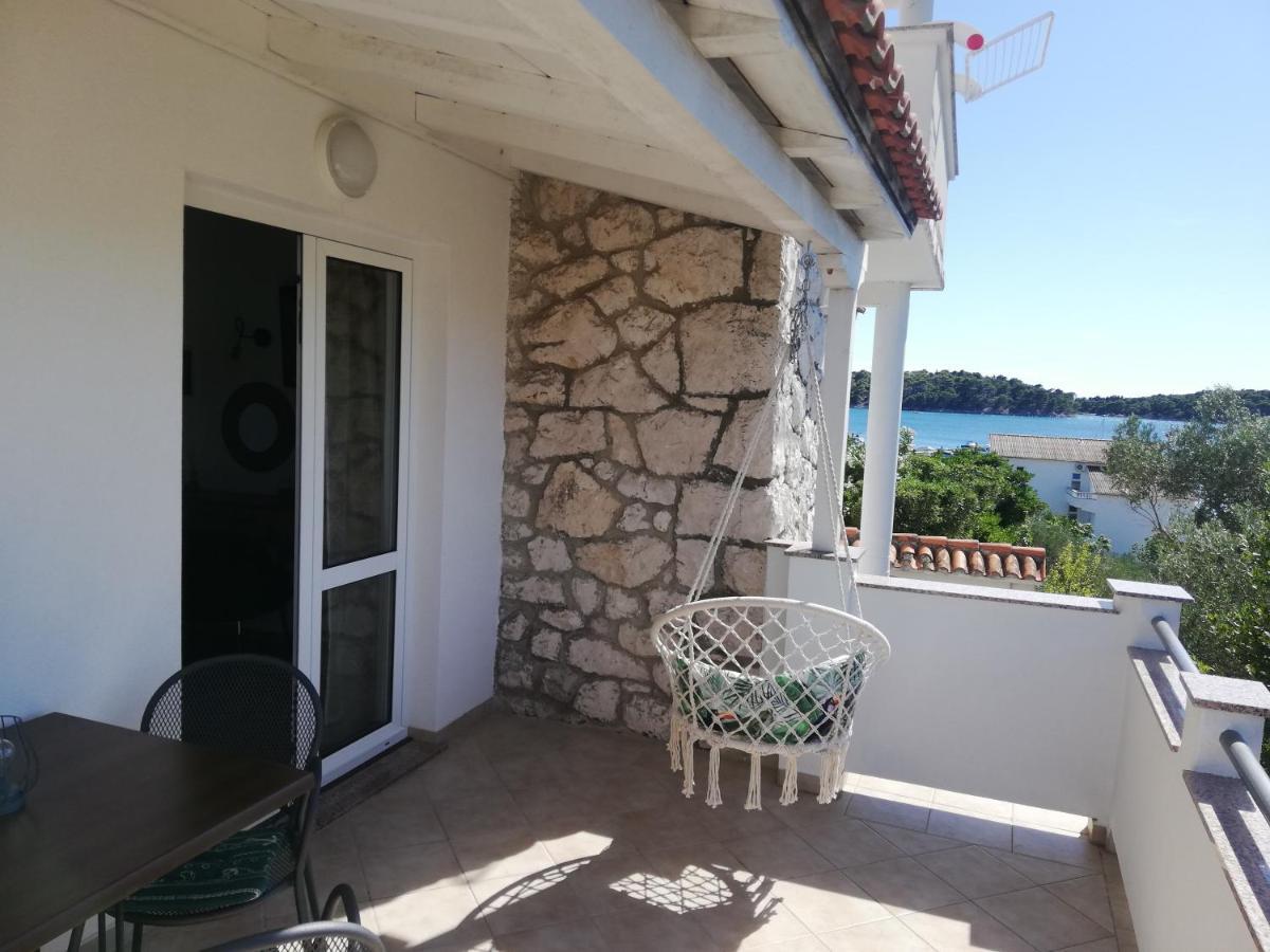 Riviera Rooms And Apartments Palit Bagian luar foto