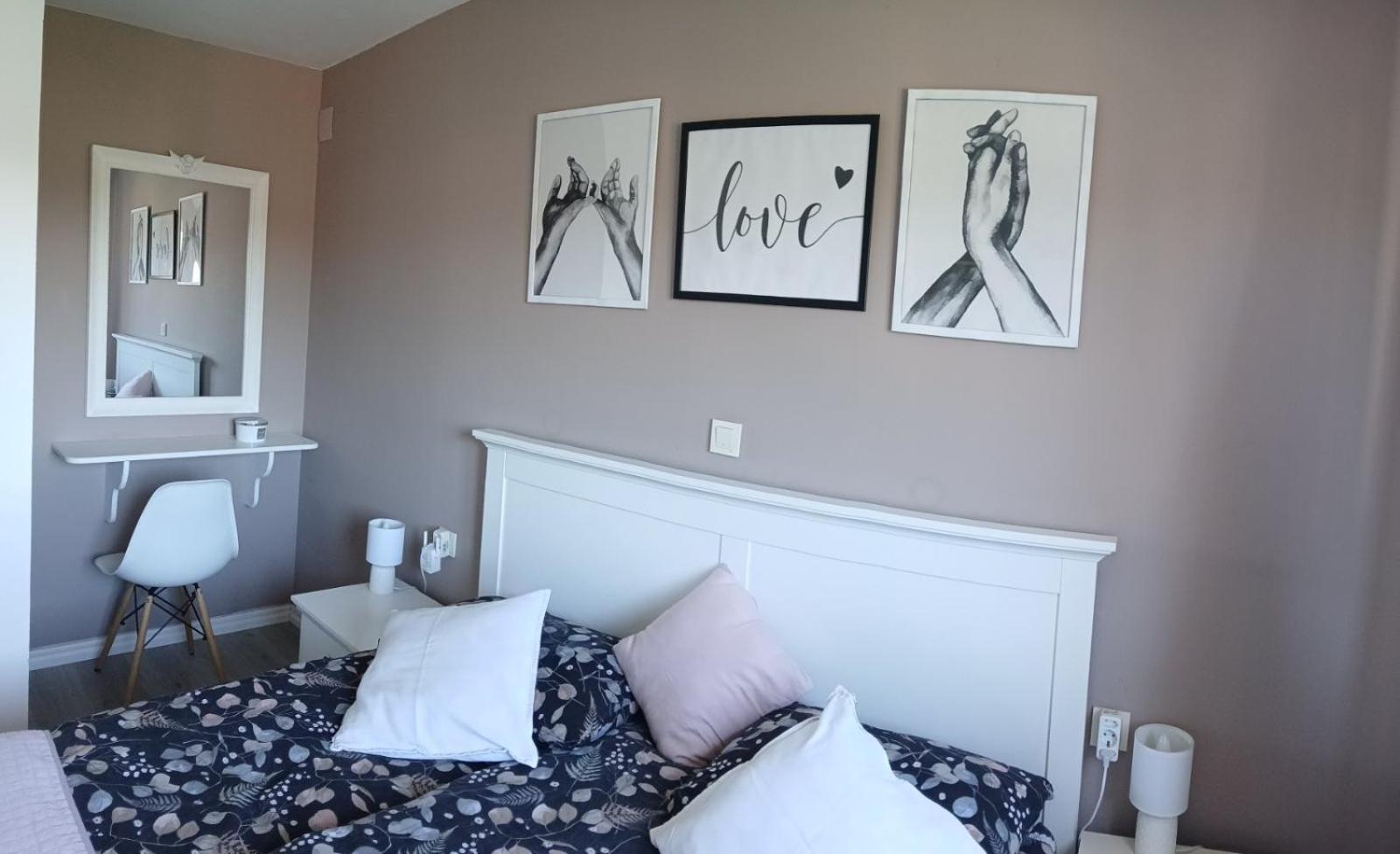 Riviera Rooms And Apartments Palit Bagian luar foto