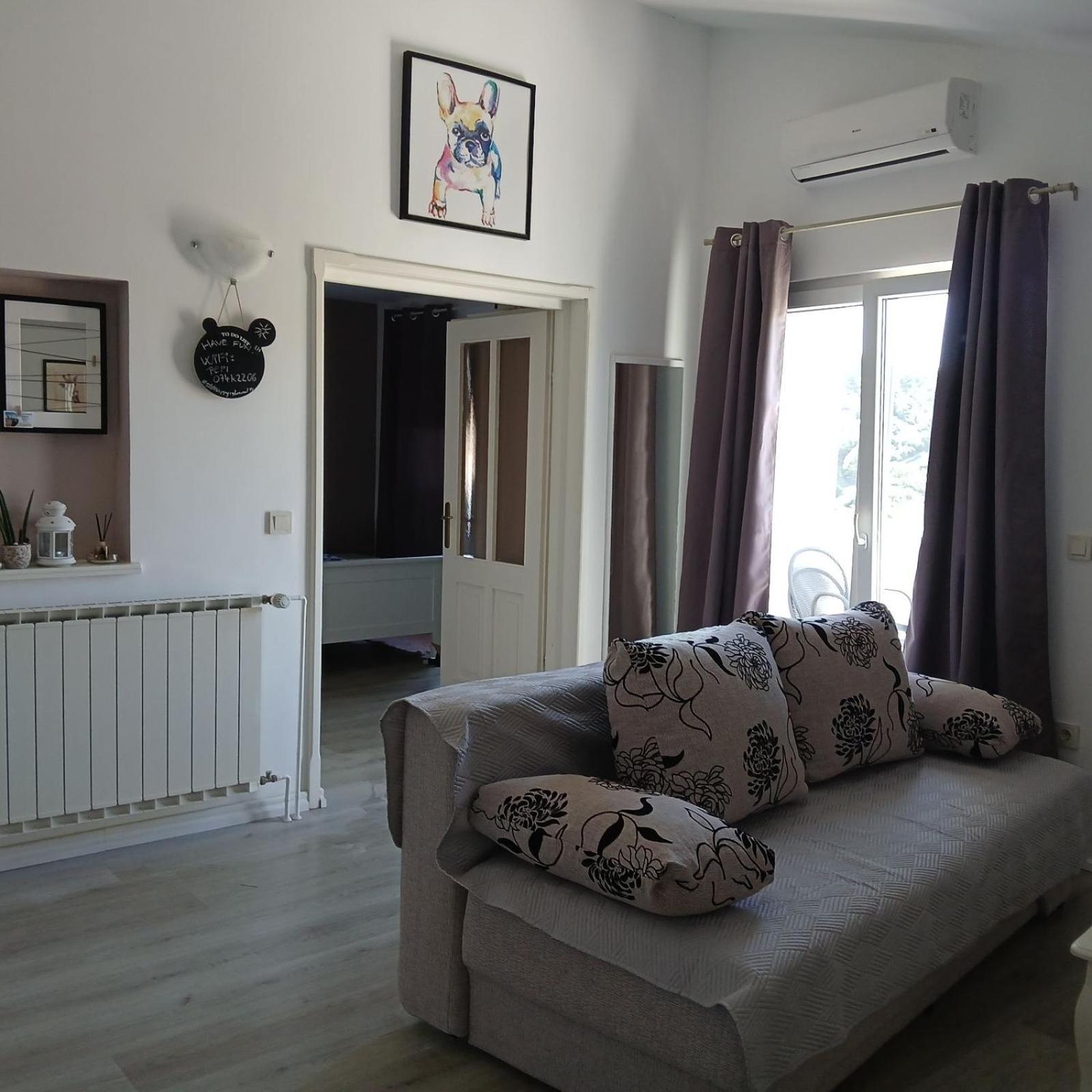Riviera Rooms And Apartments Palit Bagian luar foto